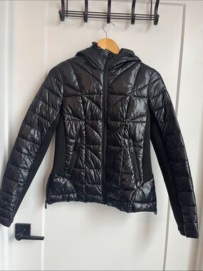Bernardo Black Quilted Hooded Puffer Jacket Women’s Size XS